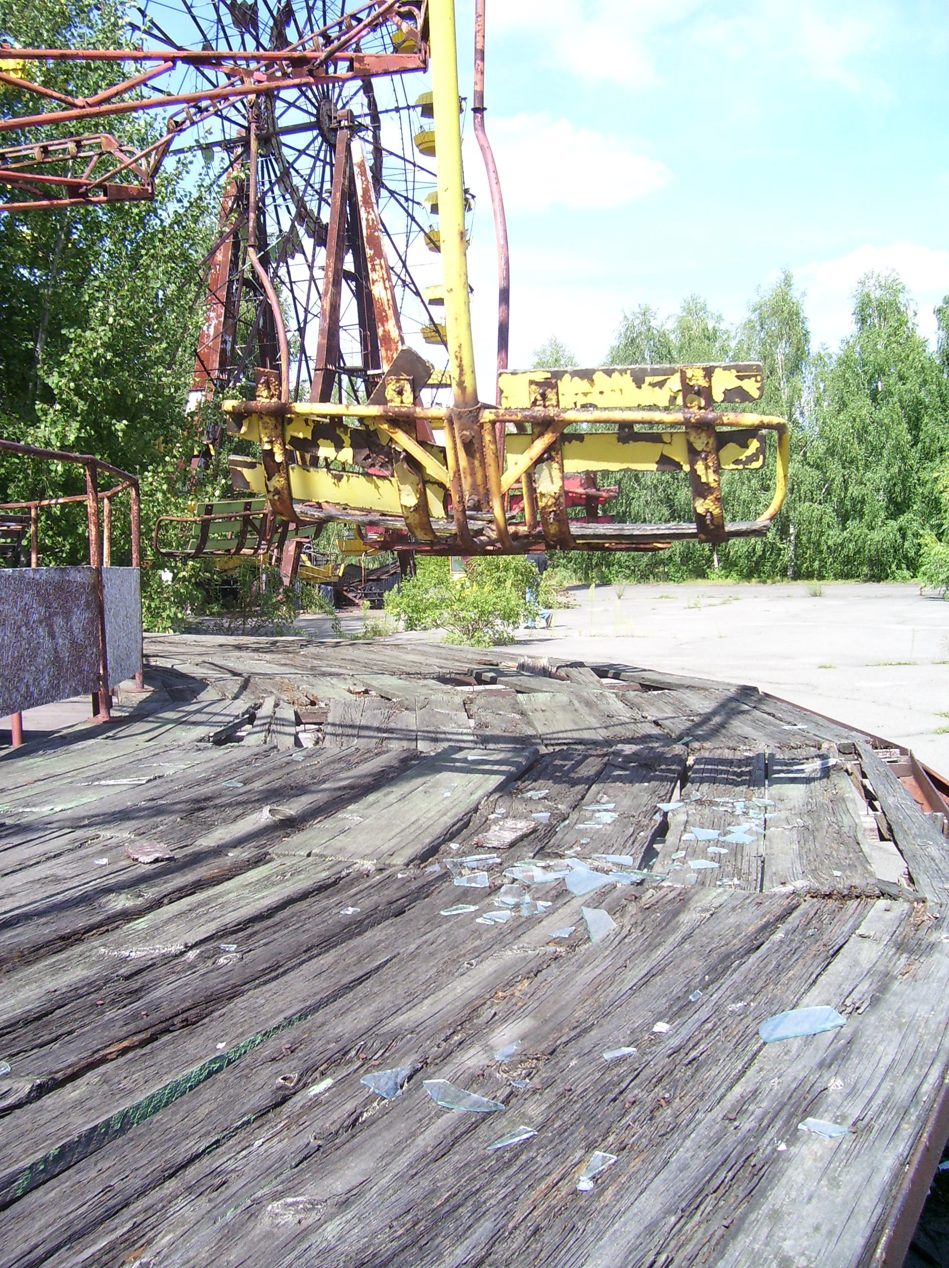 chernobylpripyat255.jpg