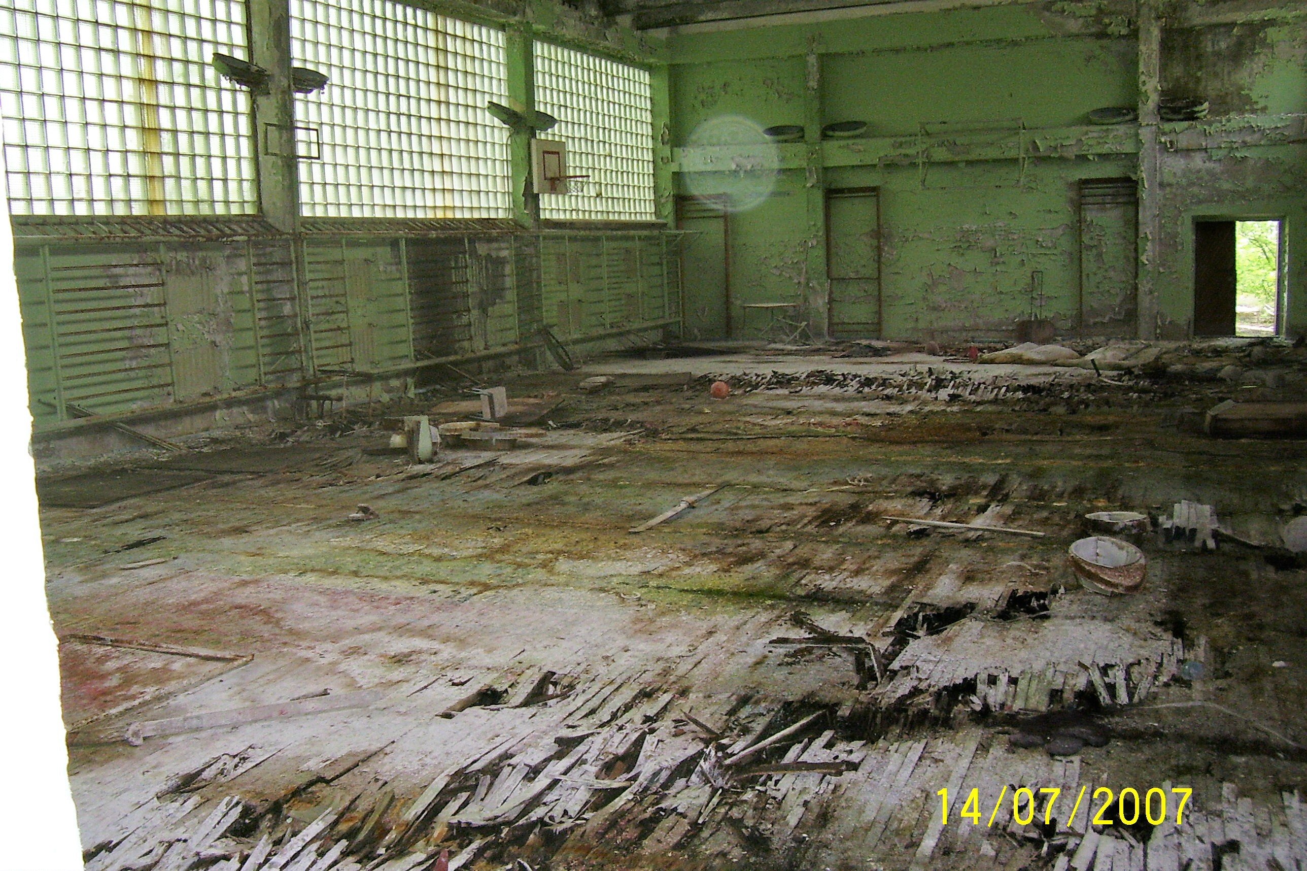 chernobylpripyat91.jpg